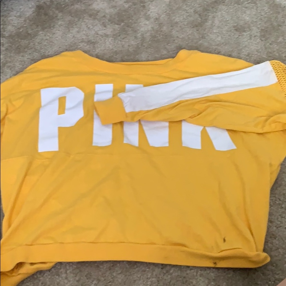 Pink crop top long sleeve